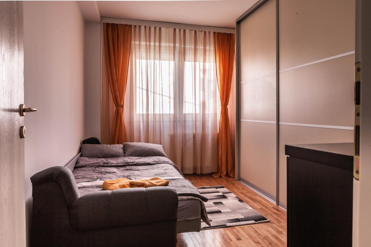 Apartman Jana ビイェリナ エクステリア 写真